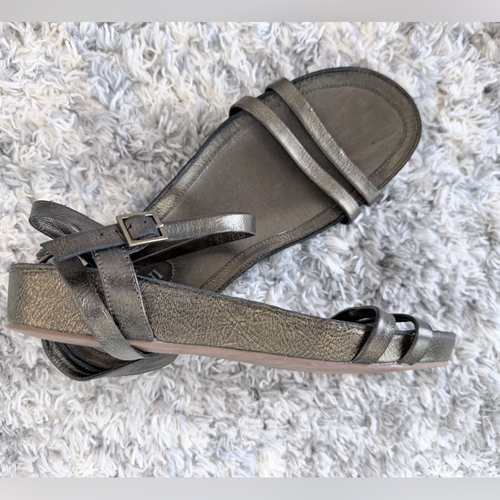 Cordani Leather Strappy Sandals Bronze Metallic Wedge size 10